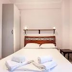 Apartment Famiglia Nest By Rentalspro - Halkidiki